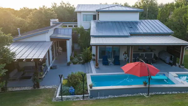 5910 Travis Woods CV, Austin, TX 78734