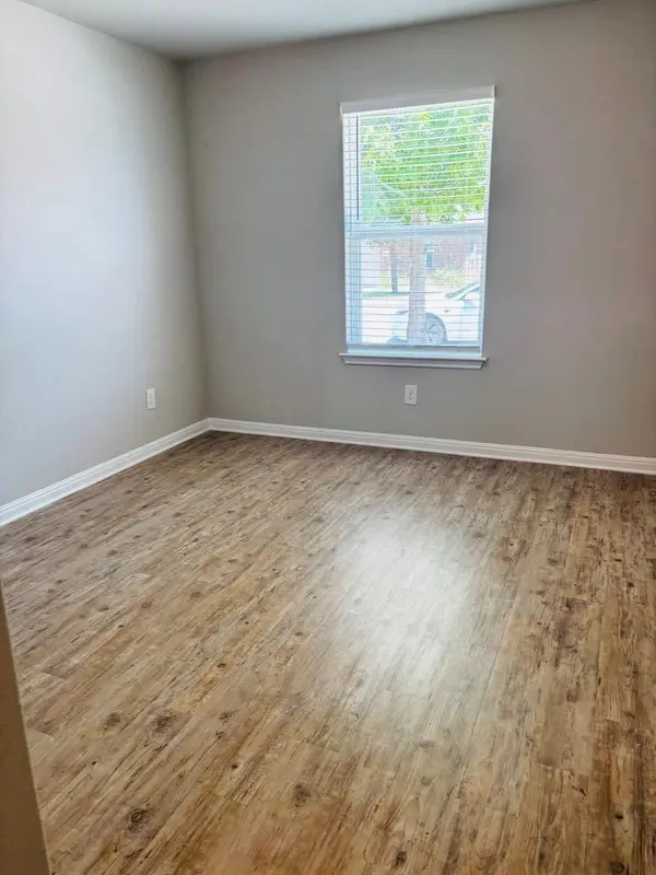 1414 Walden Pond DR, Pflugerville, TX 78660