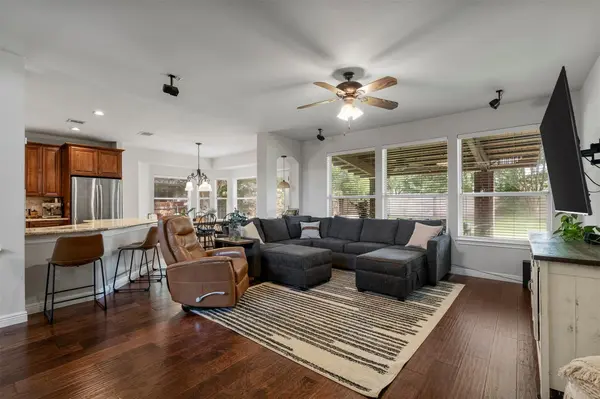 5421 Korth DR, Austin, TX 78749