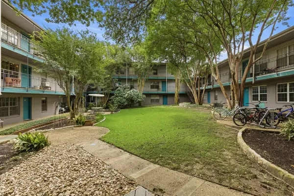 300 Crockett ST #315, Austin, TX 78704