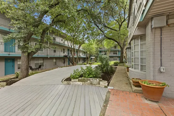 300 Crockett ST #315, Austin, TX 78704