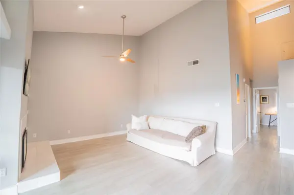 8200 Neely DR #209, Austin, TX 78759