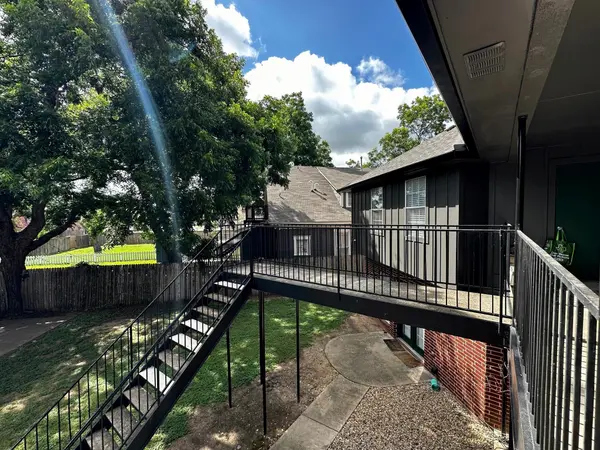 1902 S 8th ST, Waco, TX 76706