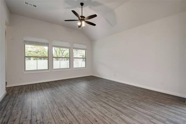 633 Pecan Bottom TRL, Georgetown, TX 78628