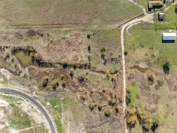 15180 Planeview DR, Salado, TX 76571