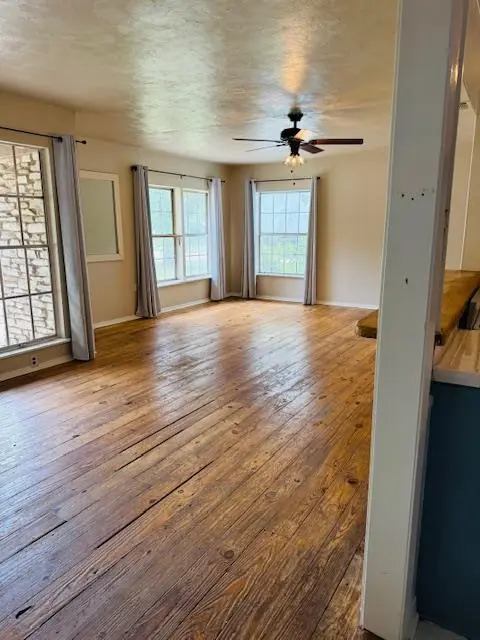 2705 Sherwood LN, Austin, TX 78704