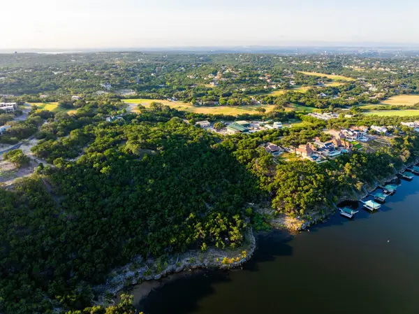 21010 Seminole DR, Lago Vista, TX 78645