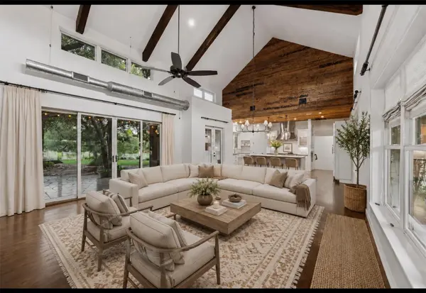 1899 Trebled Waters TRL, Dripping Springs, TX 78619