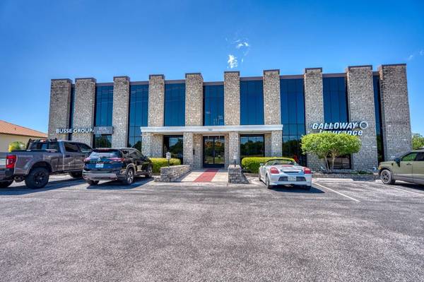 7501 W FM 2147, Horseshoe Bay, TX 78657