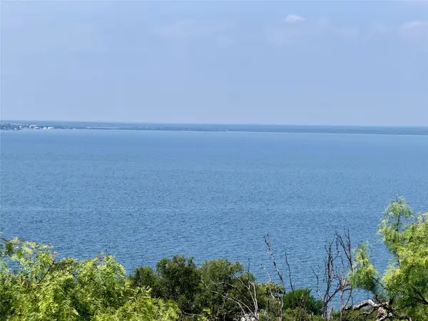 123 Horseshoe DR, Burnet, TX 78611