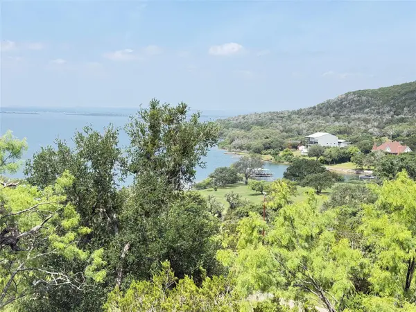 123 Horseshoe DR, Burnet, TX 78611