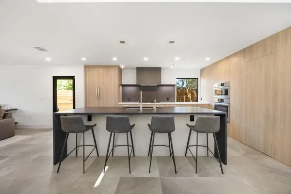 3412 South Oak DR #A, Austin, TX 78704