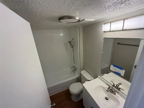 2408 Longview ST #108, Austin, TX 78705