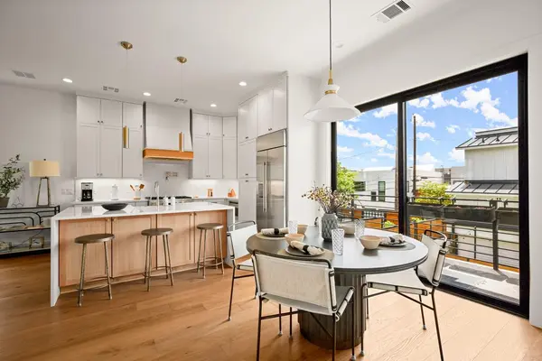 2005 E 8th ST #1, Austin, TX 78702
