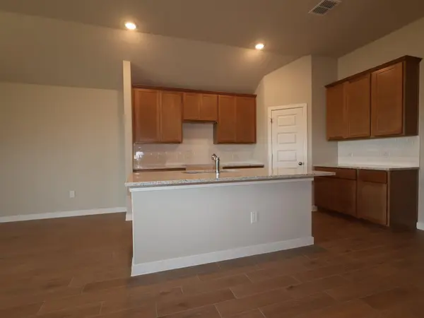 12404 Setting Peak LN, Buda, TX 78610