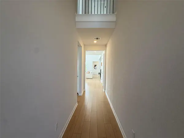 437 Leeward PASS, Leander, TX 78641