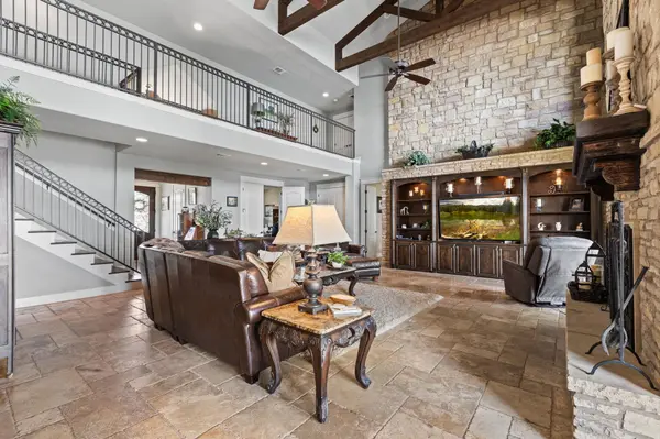 101 Palm CV, Buchanan Dam, TX 78609