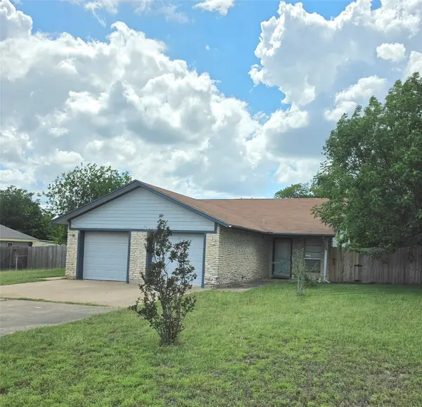 15208 Spring Hill LN, Pflugerville, TX 78660