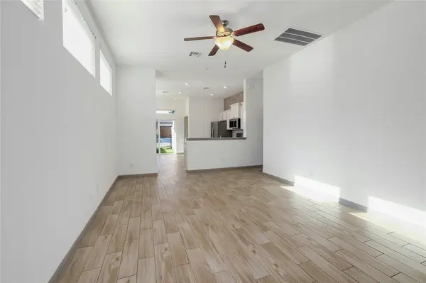 2800 Joe Dimaggio BLVD #55, Round Rock, TX 78665