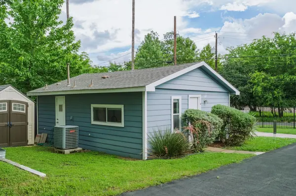1118 Northwestern Ave #A, Austin, TX 78702