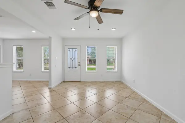407 Magnolia ST, Bastrop, TX 78602