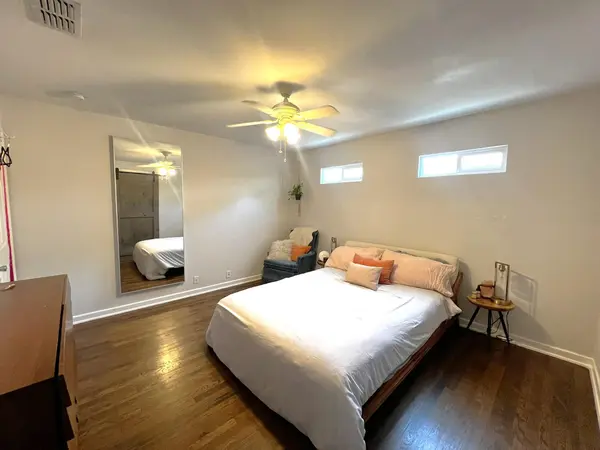 1311 Aggie LN #A, Austin, TX 78757