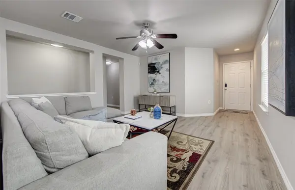 6709 Doyal DR, Austin, TX 78747