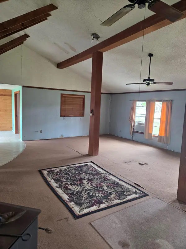 3165 CR 302, Rockdale, TX 76567