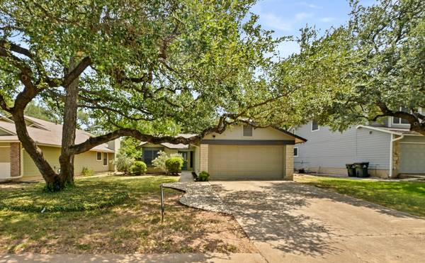 7403 Dallas DR, Austin, TX 78729