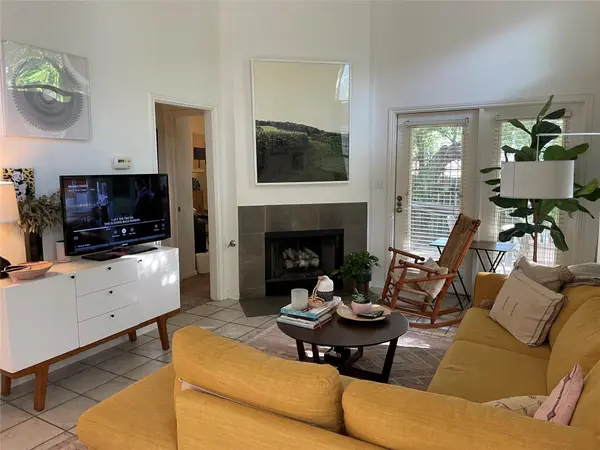 1011 Brodie ST #15, Austin, TX 78704