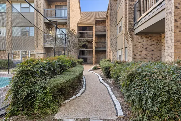 8888 Tallwood DR #1107, Austin, TX 78759