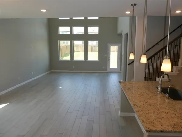 132 Caterpillar LN, Georgetown, TX 78628