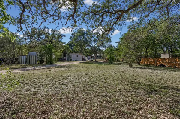8802 Leo ST, Austin, TX 78745