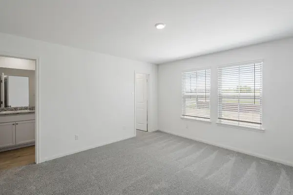 309 Carmel Canyon TRL, Jarrell, TX 76537