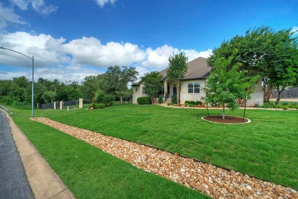 12012 Uplands Ridge DR, Bee Cave, TX 78738