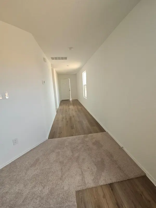 2318 Tornado Aly, Lockhart, TX 78644