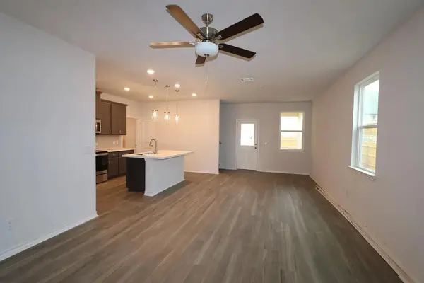 745 Long Run, Liberty Hill, TX 78642
