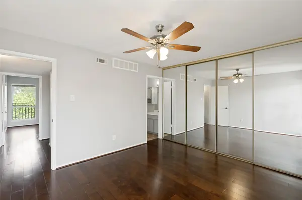 6910 Hart LN #414, Austin, TX 78731