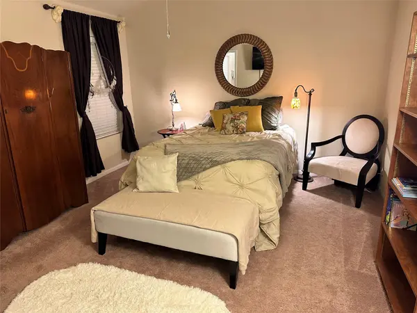 4705 Fort Moultrie LN #104, Austin, TX 78754