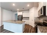 209 Reagor DR, Taylor, TX 76574