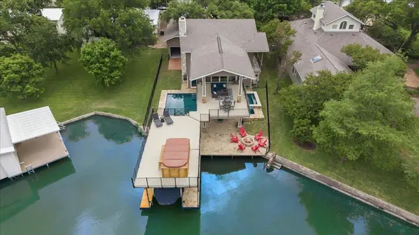 806 Misty Downs DR, Granite Shoals, TX 78654