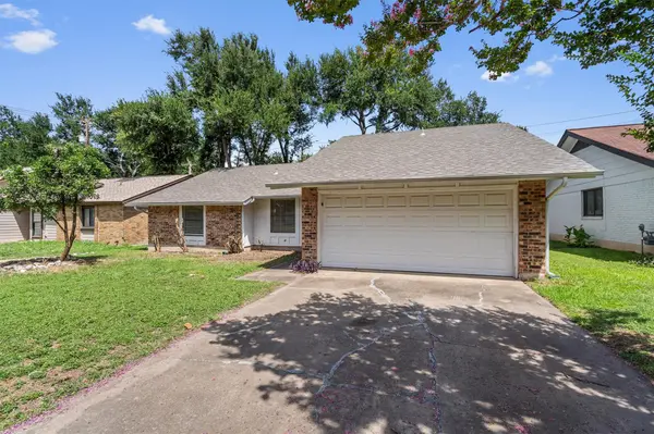 10057 Woodland Village DR, Austin, TX 78750