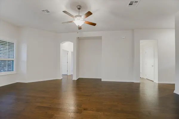 220 Allegrini ST, Leander, TX 78641