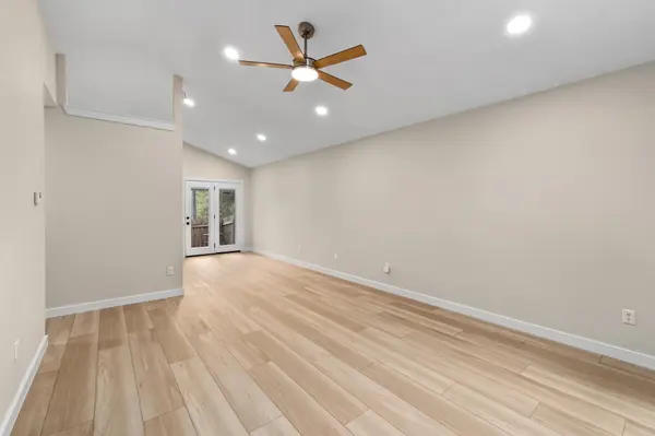 1015 E Yager LN #187, Austin, TX 78753