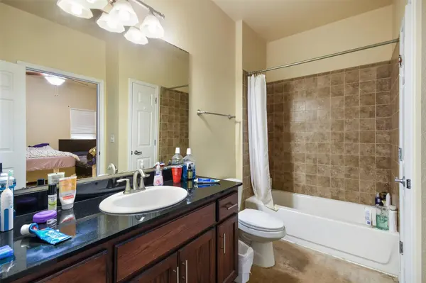 910 W 25th ST #503, Austin, TX 78705