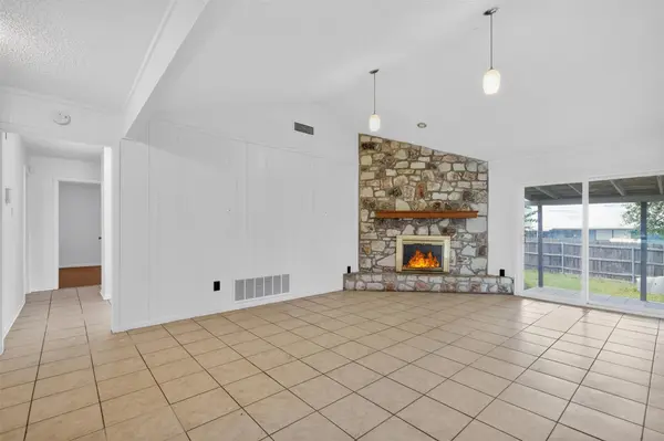 1308 May DR, Austin, TX 78753