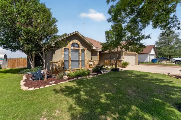 317 Yorktown, Pleasanton, TX 78064