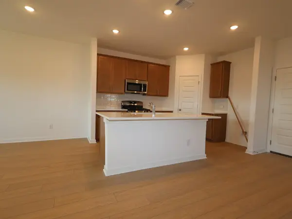 501 Bishop Wood RD, Dripping Springs, TX 78620