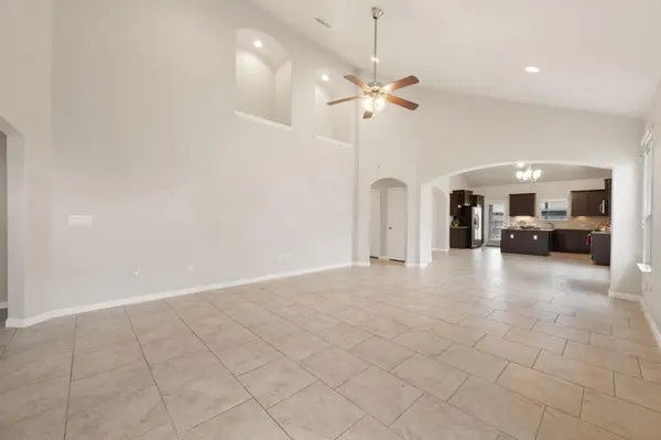 501 Buttermilk LN, Leander, TX 78641