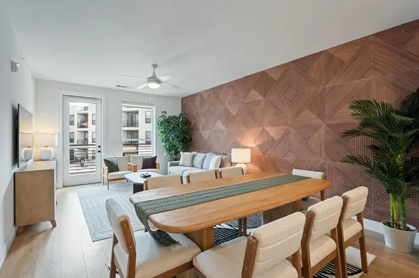 1701 Simond Ave #510, Austin, TX 78723